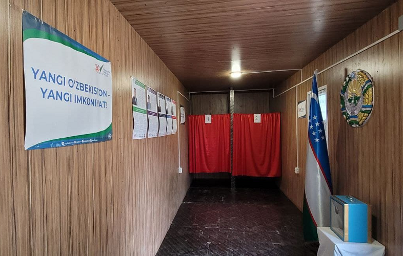 В Актау прошло досрочное голосование по выборам Президента Узбекистана