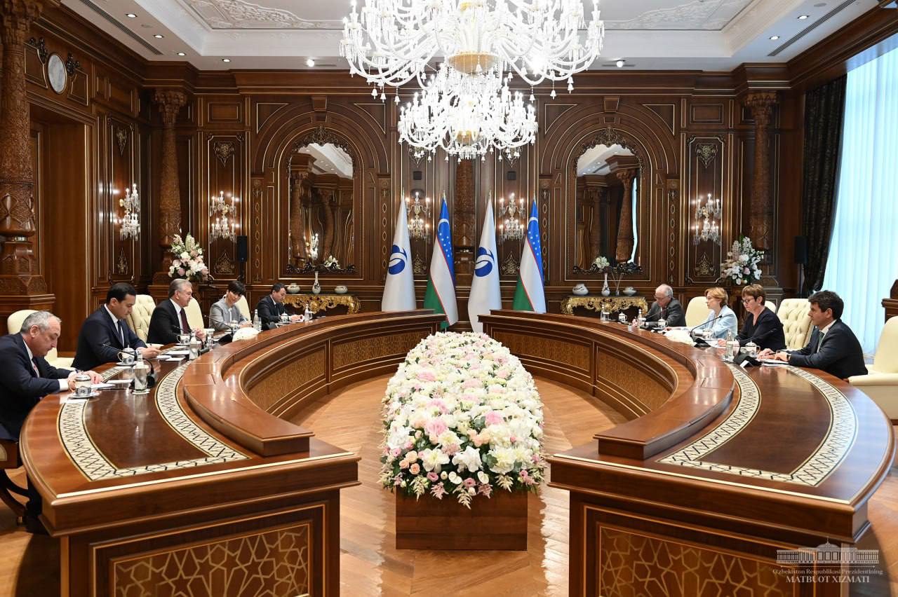 Президент Узбекистана определил приоритеты стратегического сотрудничества с ЕБРР