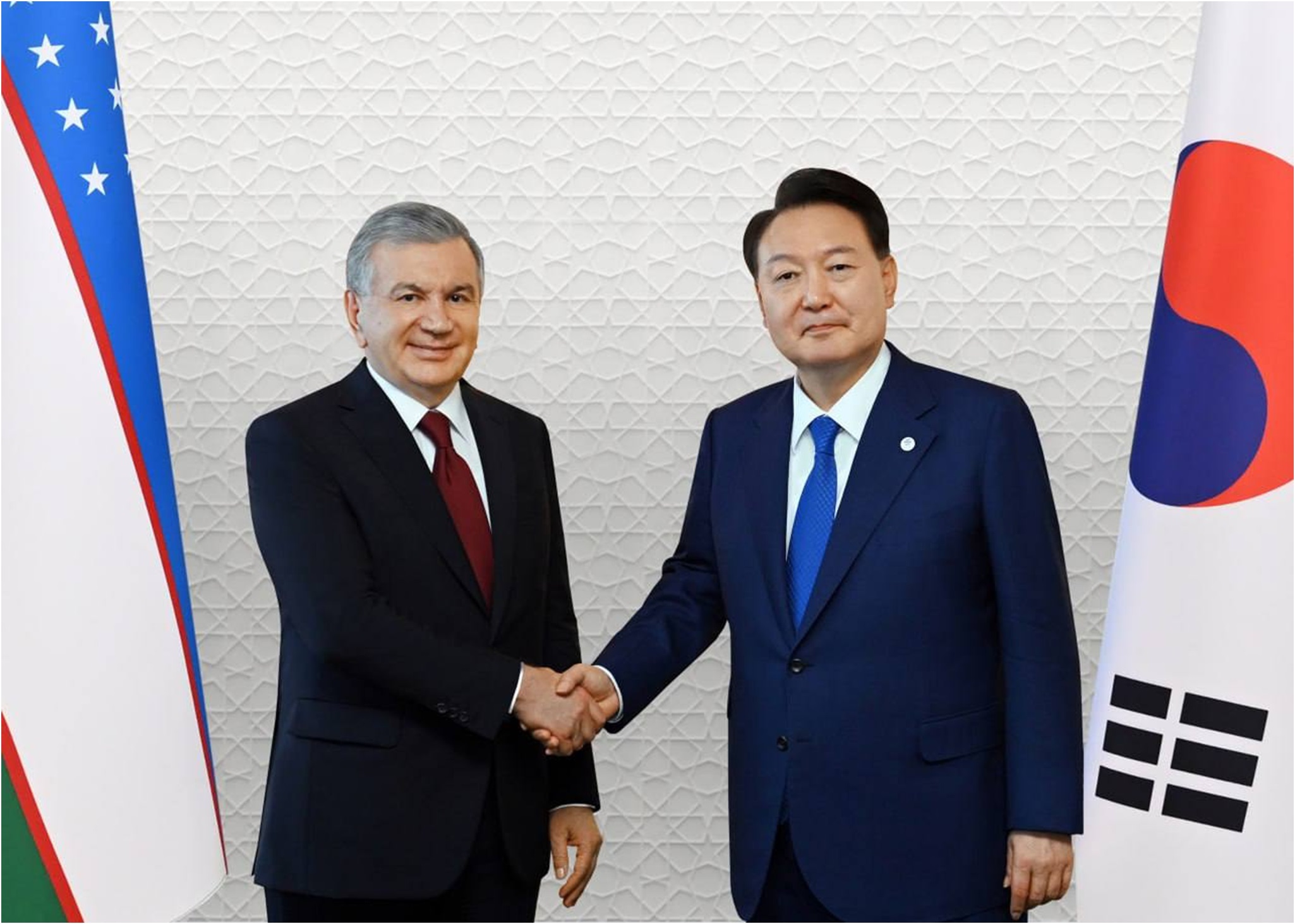Президент Республики Корея Юн Сок Ёль: Мы надеемся совместно с Узбекистаном построить высокотехнологичный хаб в Центральной Азии и создать инновационный Шелковый путь XXI века